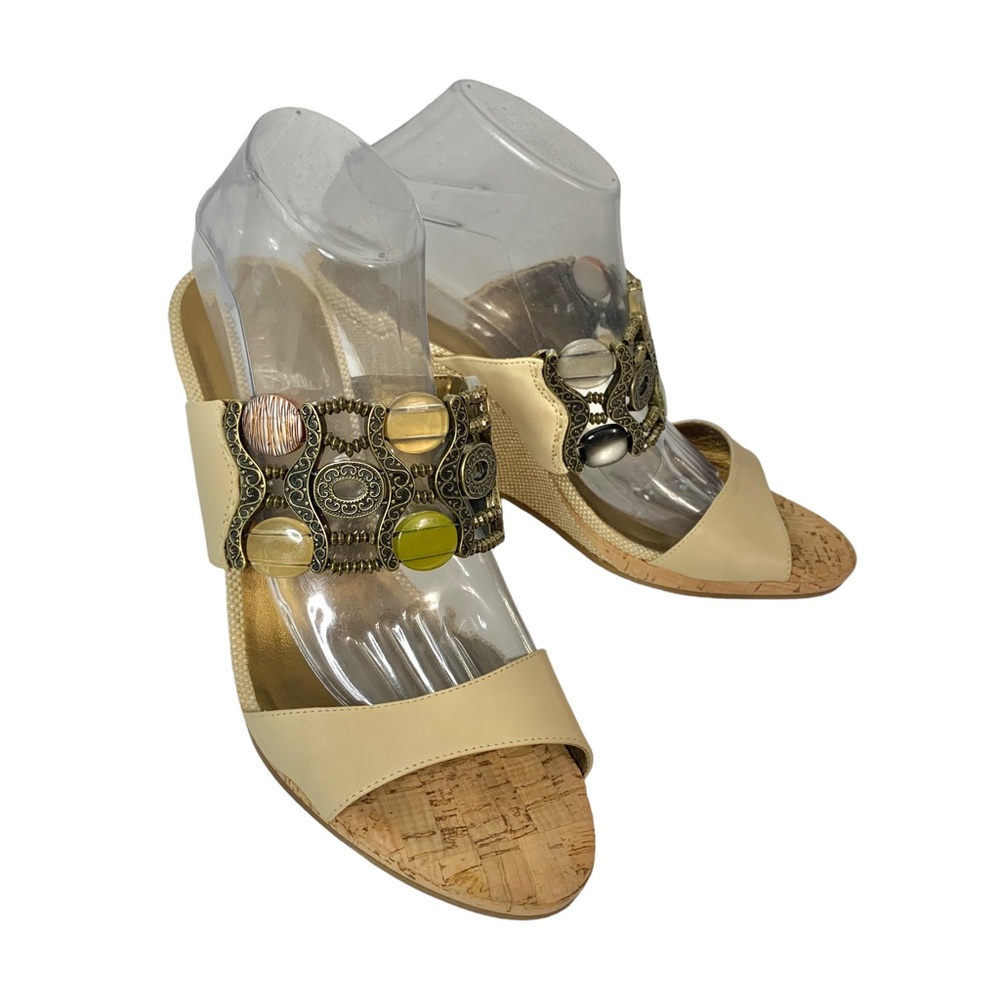 UNISA Gaucho Leather Stone Embellished Wedges Sandals Sz 10